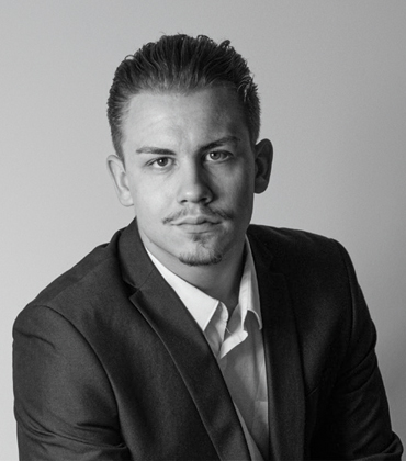 Open Horizon Aviation: Guiding Pilots through a Global Airline Network 