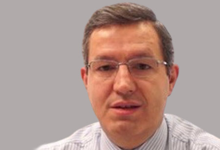 A Flexible Aviation Radio to Boost Connectivity, Avionics Optimisation and Civil-Military Interoperability