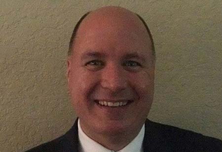 Operational Expertise Rooted in Military Precision and Civil Aviation Leadership